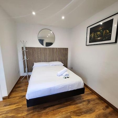 Spacious And Bright One Bedroom Apartment Oxford Eksteriør billede